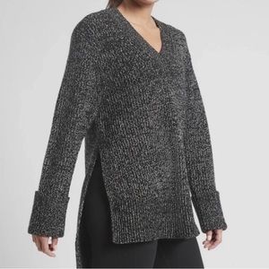 Athleta Shasta V-neck Chunky Sweater Black Marl Sz Medium